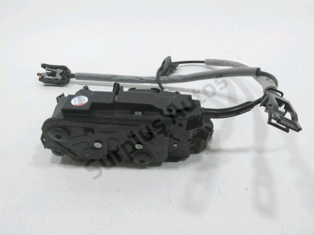 Serrure de porte arrière droite