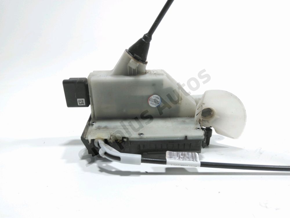 Serrure de porte avant gauche