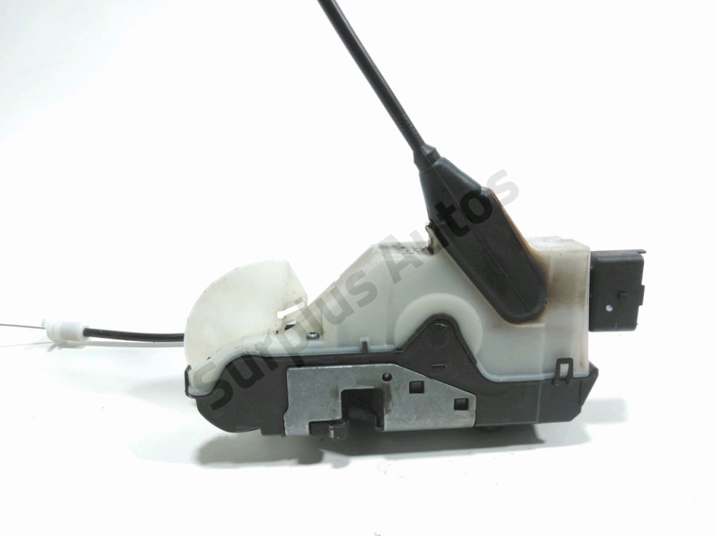 Serrure de porte avant gauche