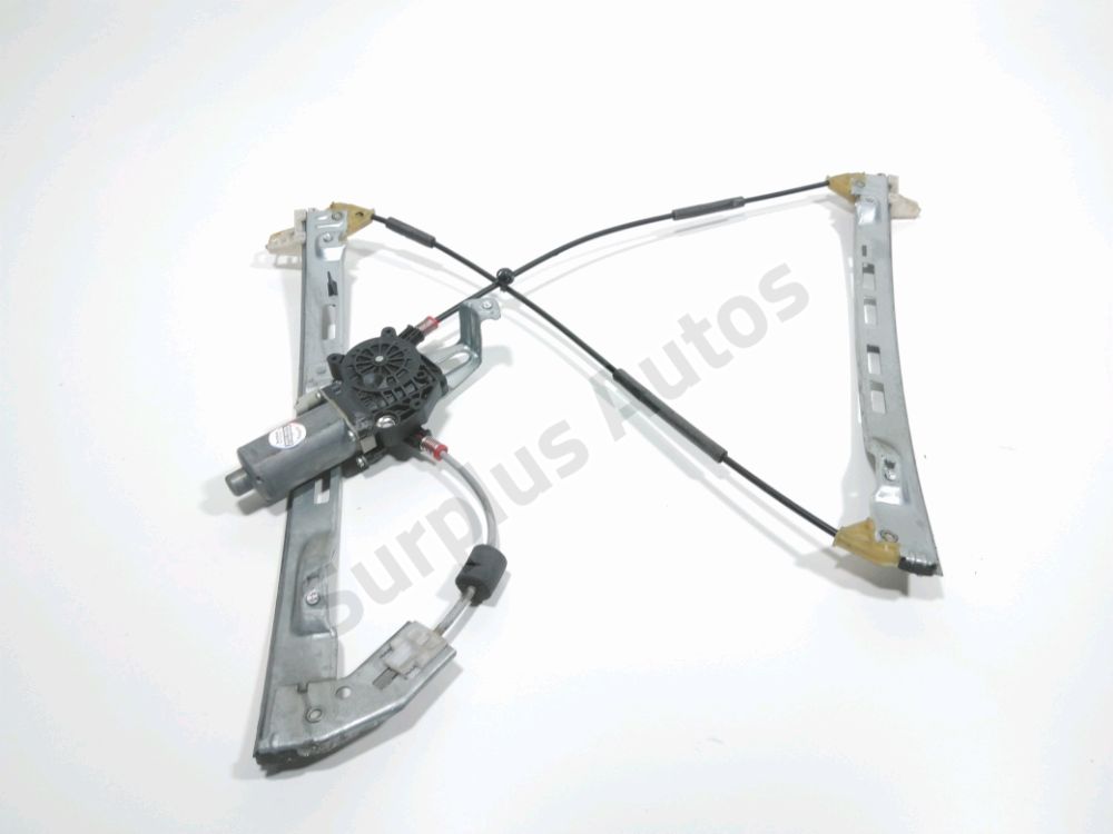 Lève-vitre électrique avant droit