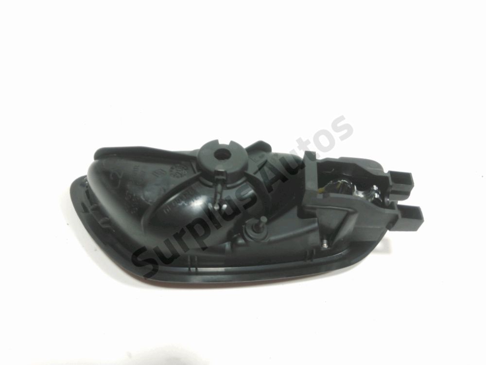 Poignée intérieure porte avant gauche