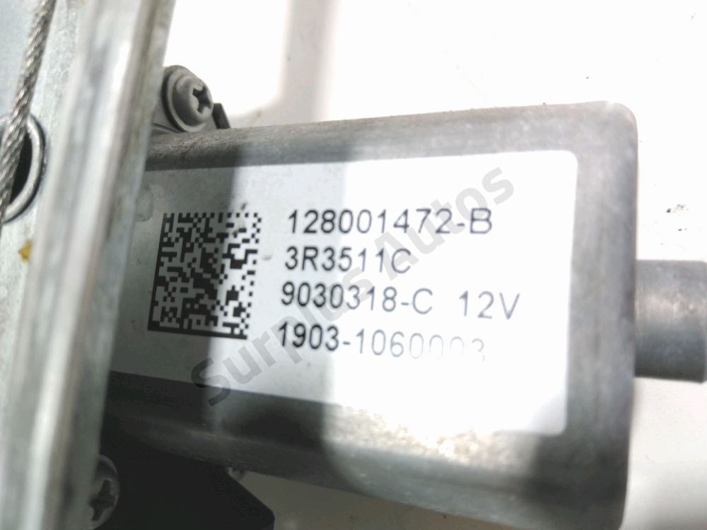 Lève-vitre électrique avant gauche