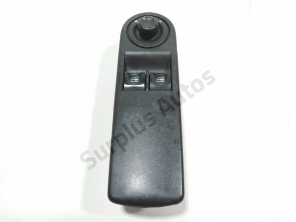 Commande lève-vitre avant gauche