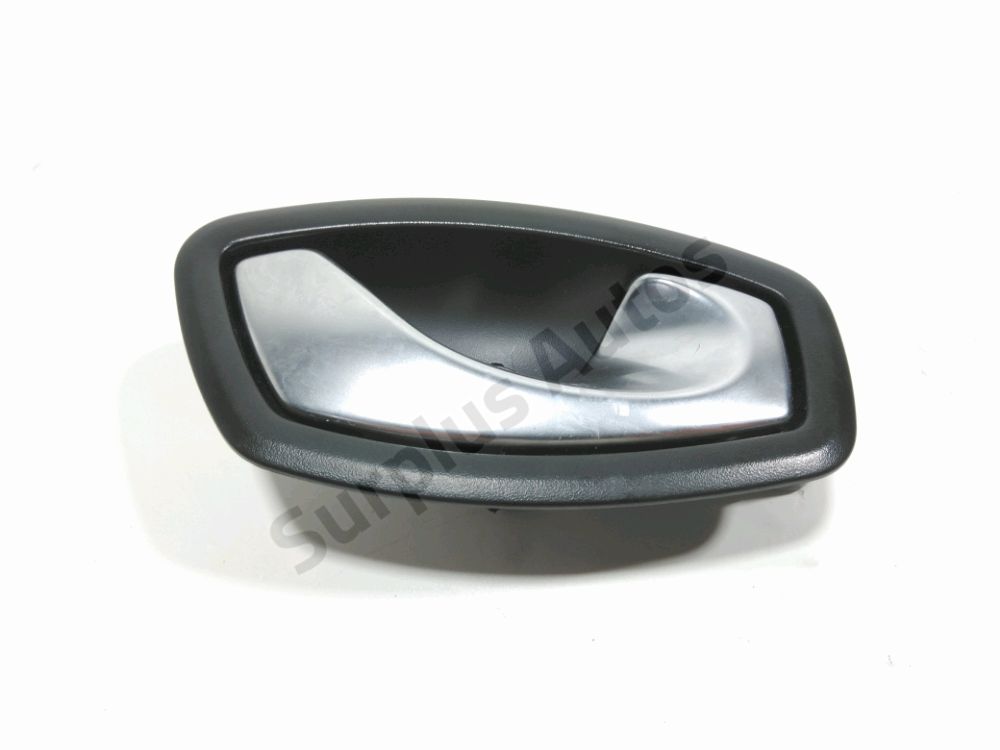 Poignée intérieure porte avant droite