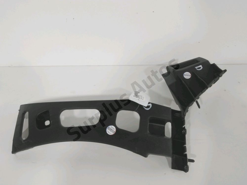 Support droit de pare-choc arrière