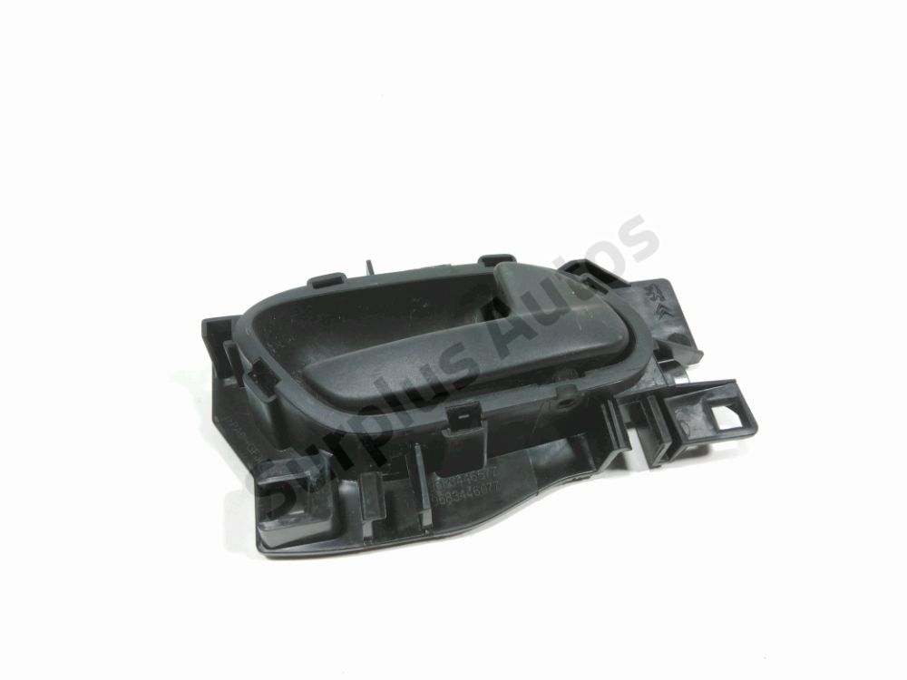 Poignée intérieure porte avant droite