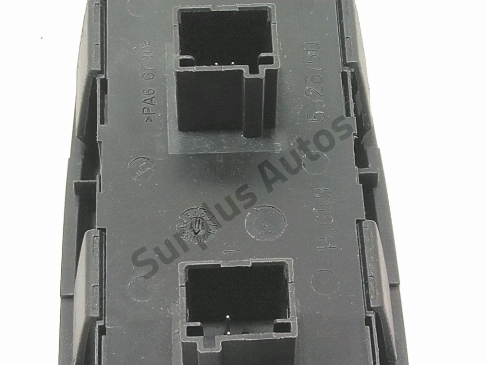 Commande lève-vitre avant gauche