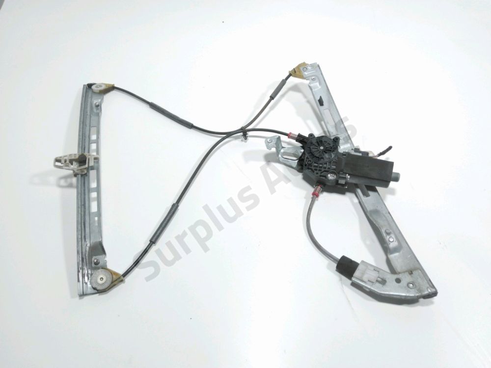 Lève-vitre électrique avant gauche