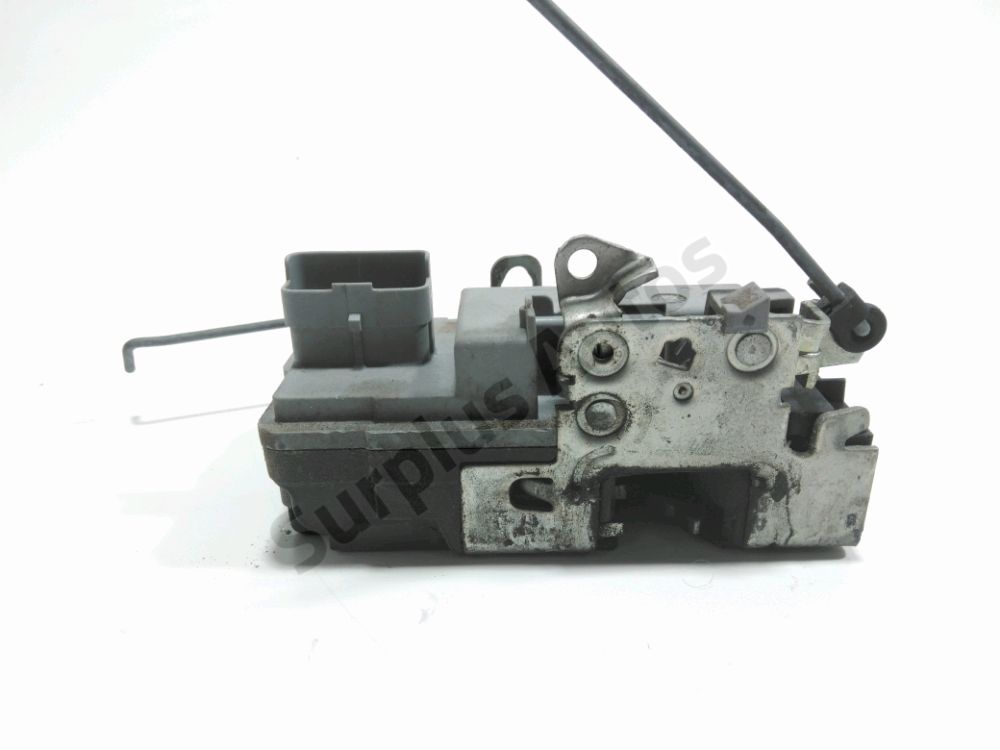 Serrure de porte avant gauche