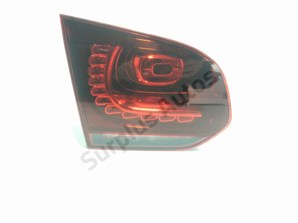 Feu arriere interieur gauche