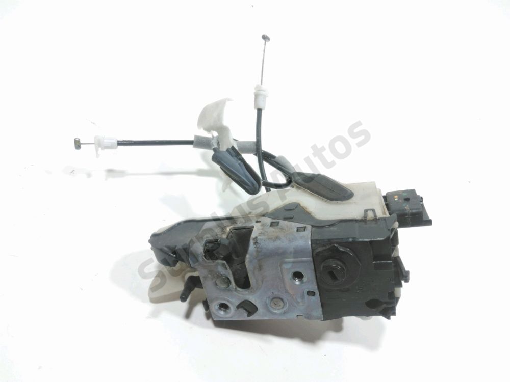 Serrure de porte avant gauche