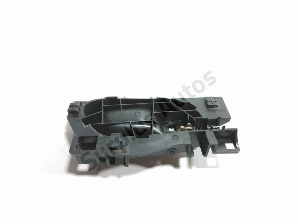 Poignée intérieure porte avant gauche