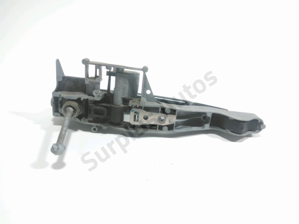 Poignée extérieure avant gauche