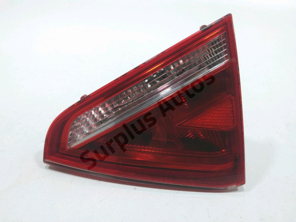 Feu arriere interieur droit