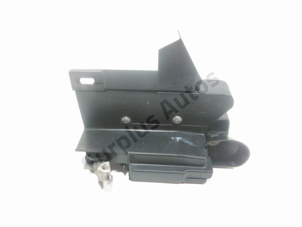 Serrure de porte avant gauche