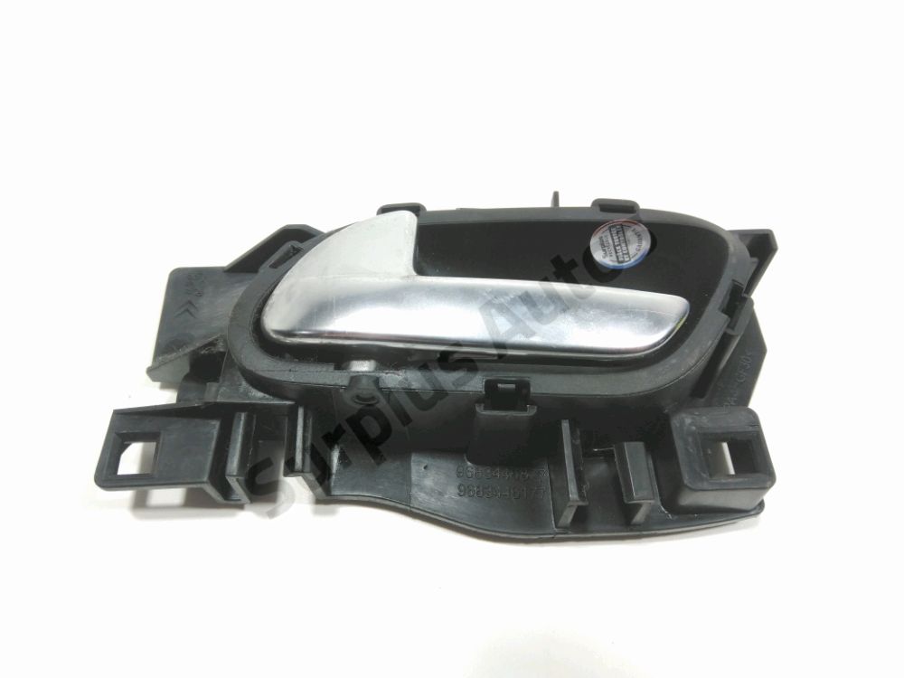 Poignée intérieure porte avant gauche