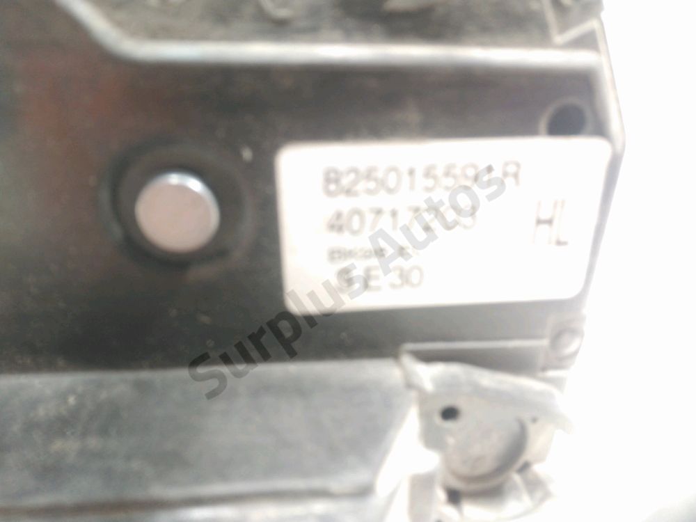 Serrure de porte arrière gauche