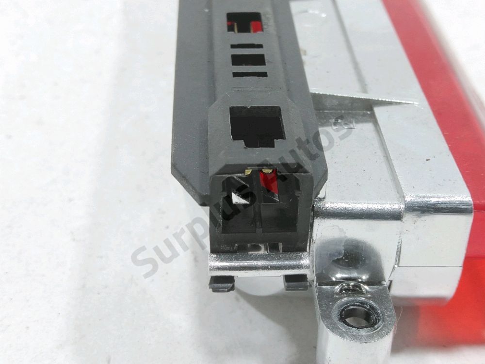 Feu stop supplémentaire