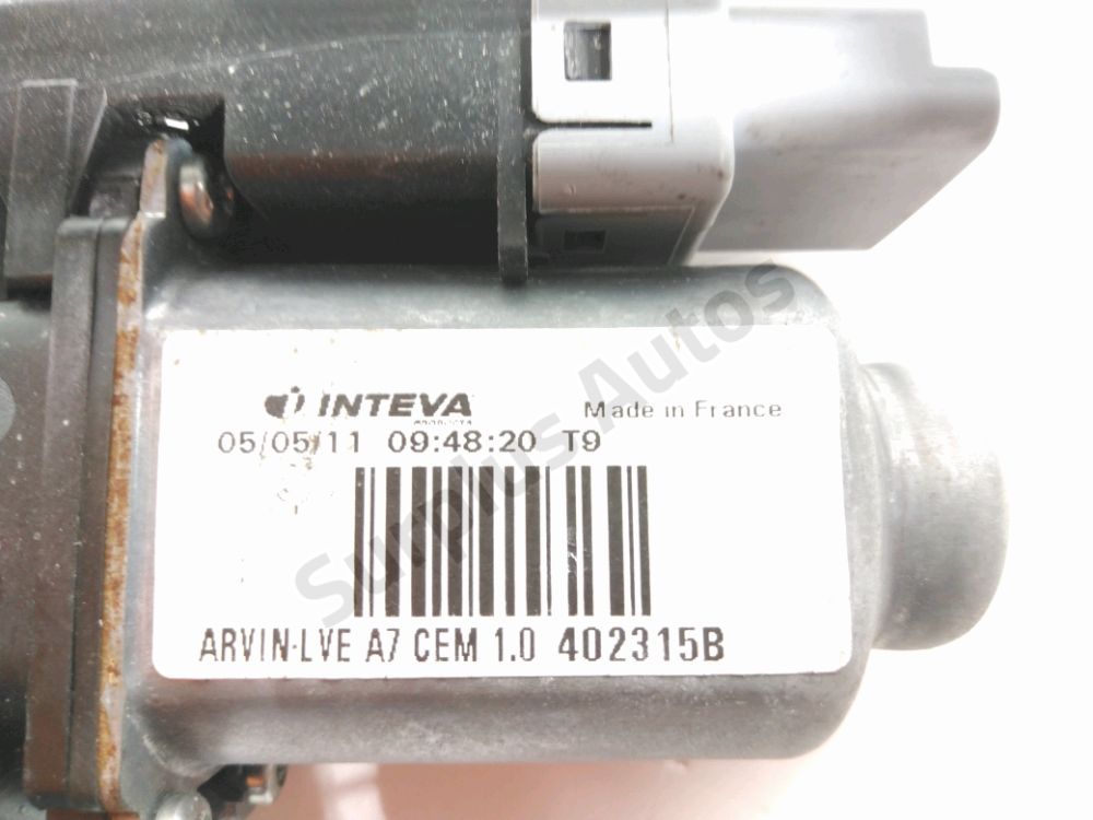 Lève-vitre électrique avant gauche