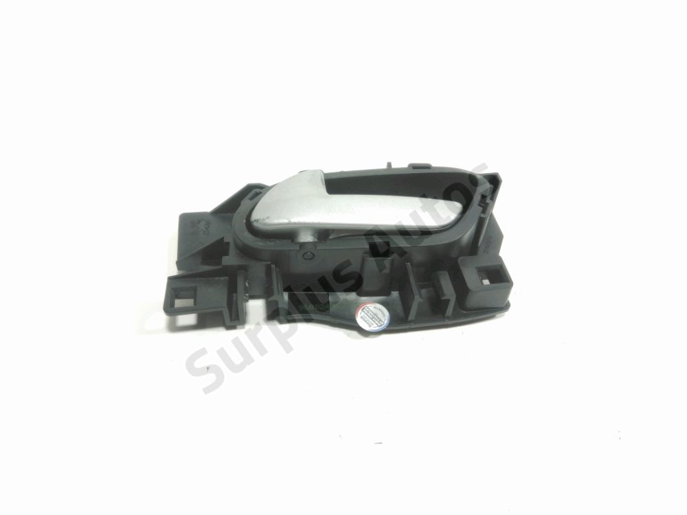 Poignée intérieure porte avant gauche