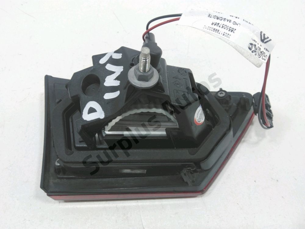 Feu arrière intérieur droit