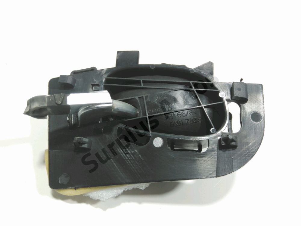 Poignée intérieure porte avant droite