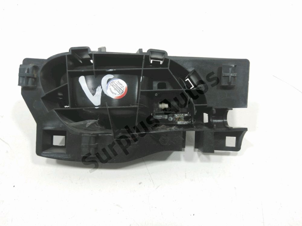 Poignée intérieure porte avant gauche