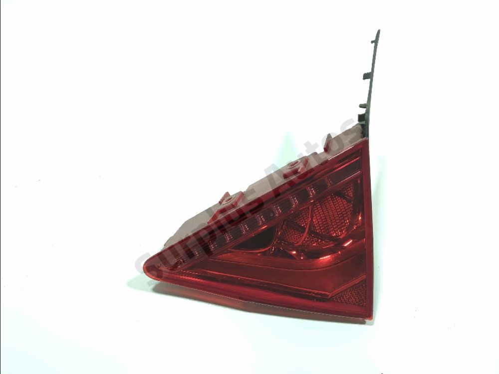 Feu arrière intérieur droit