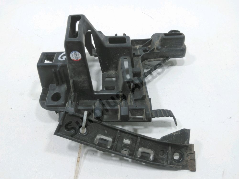 Support gauche de pare-choc arrière