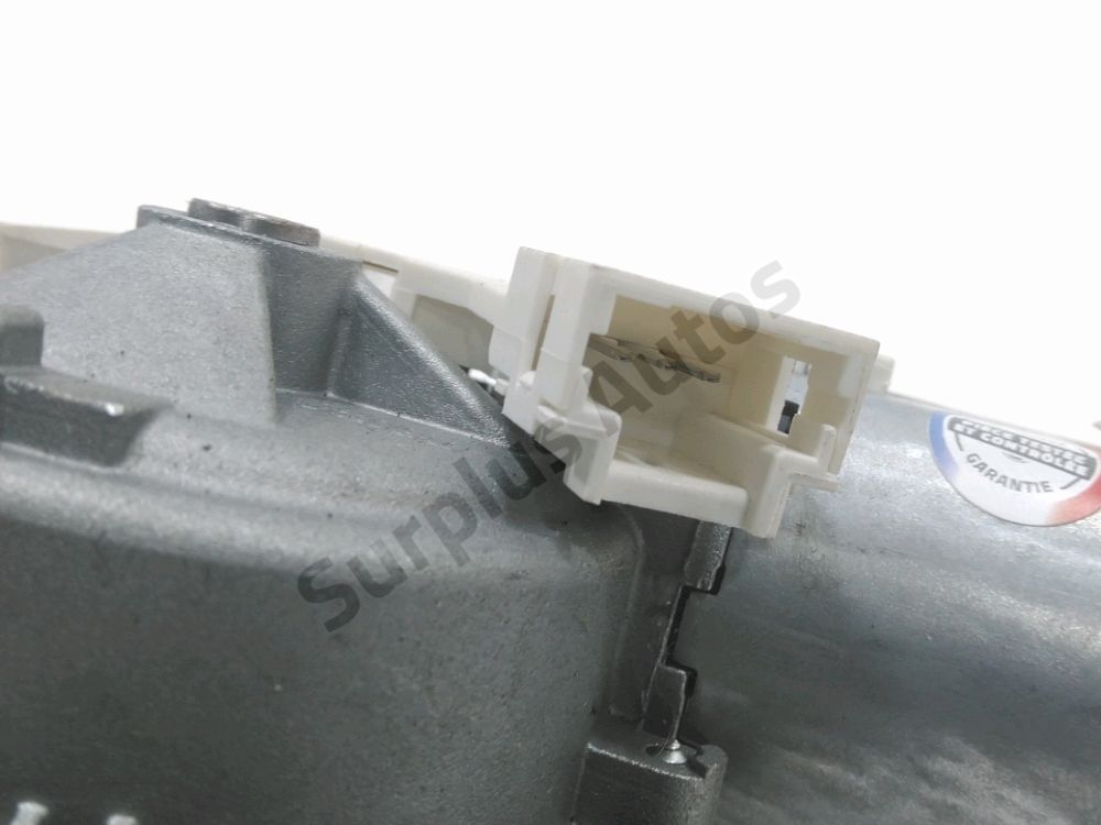 Moteur d'essuie glace arrière