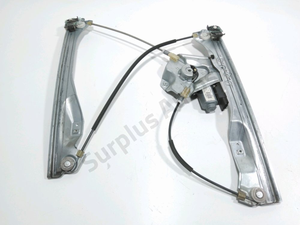 Leve-vitre electrique avant droit