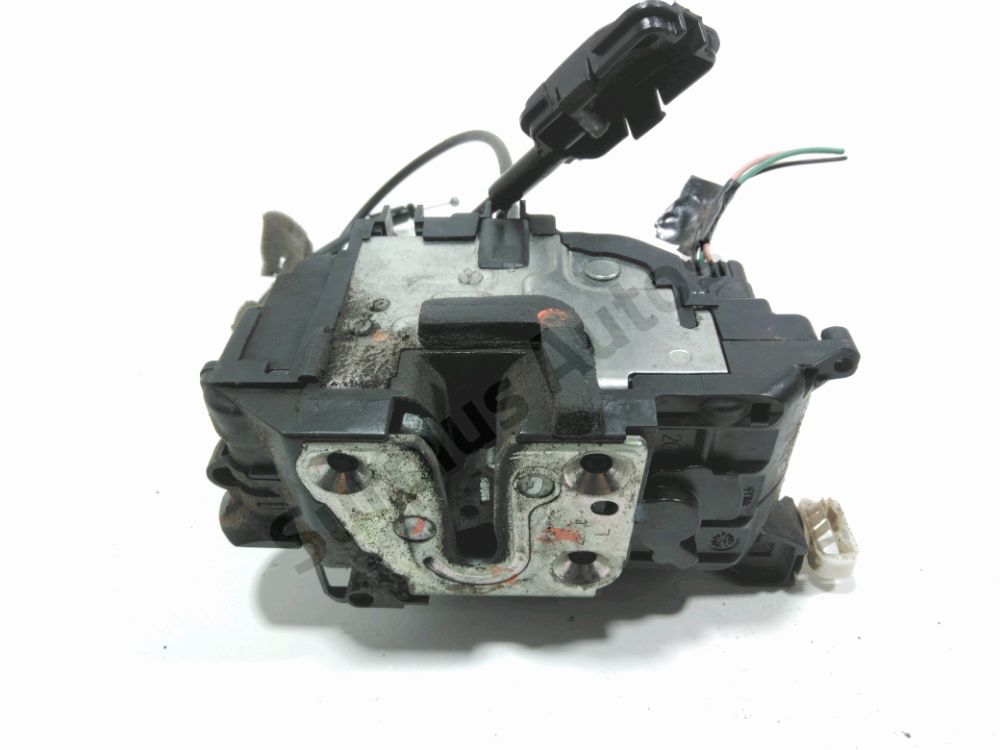 Serrure de porte avant gauche