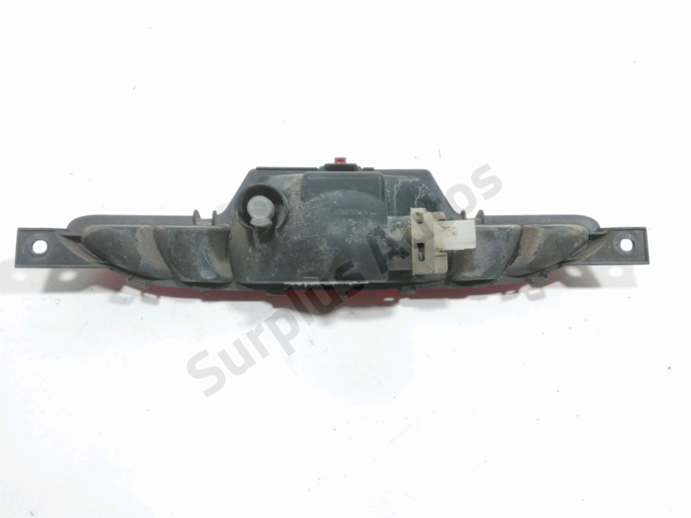 Feu de brouillard arrière central