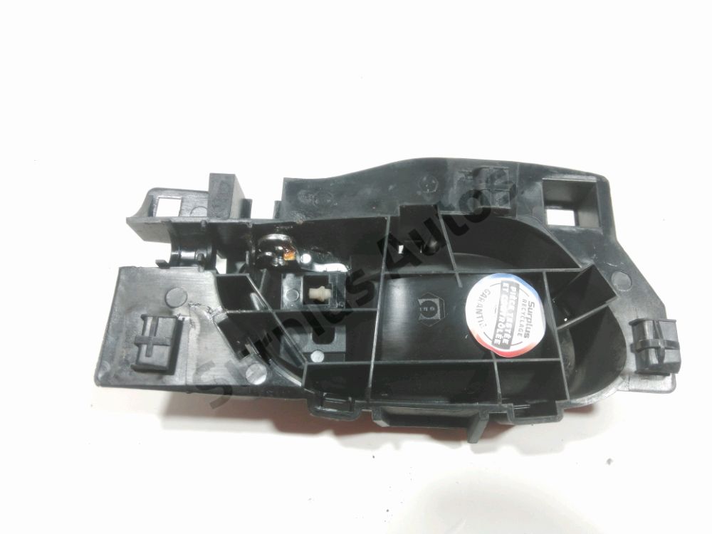 Poignée intérieure porte avant gauche