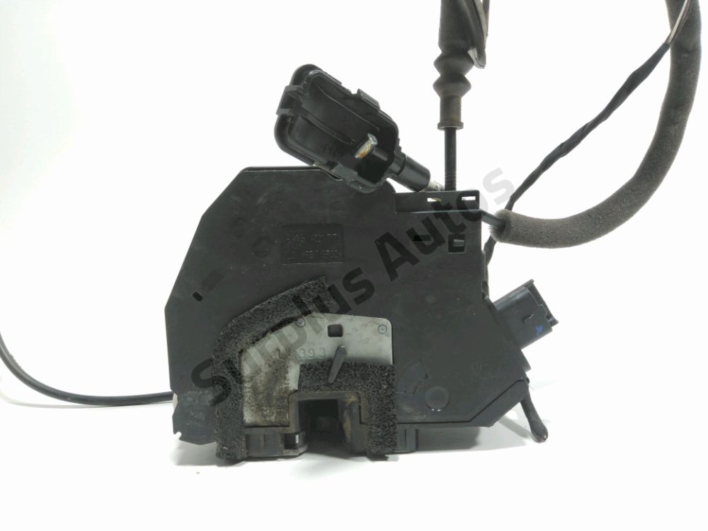 Serrure de porte avant gauche