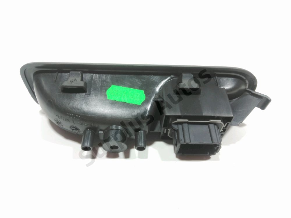 Commande lève-vitre arrière gauche