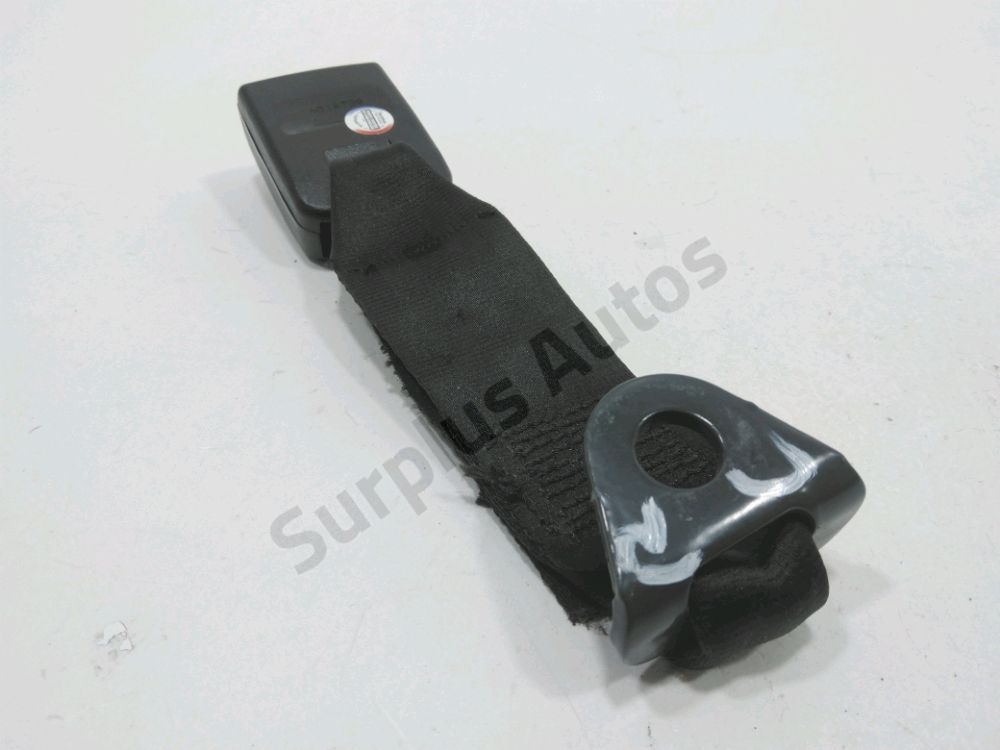 Ancrage ceinture arrière central