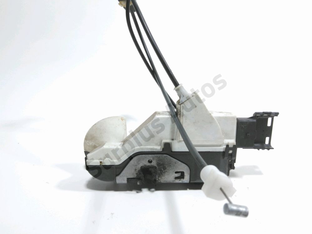 Serrure de porte avant gauche