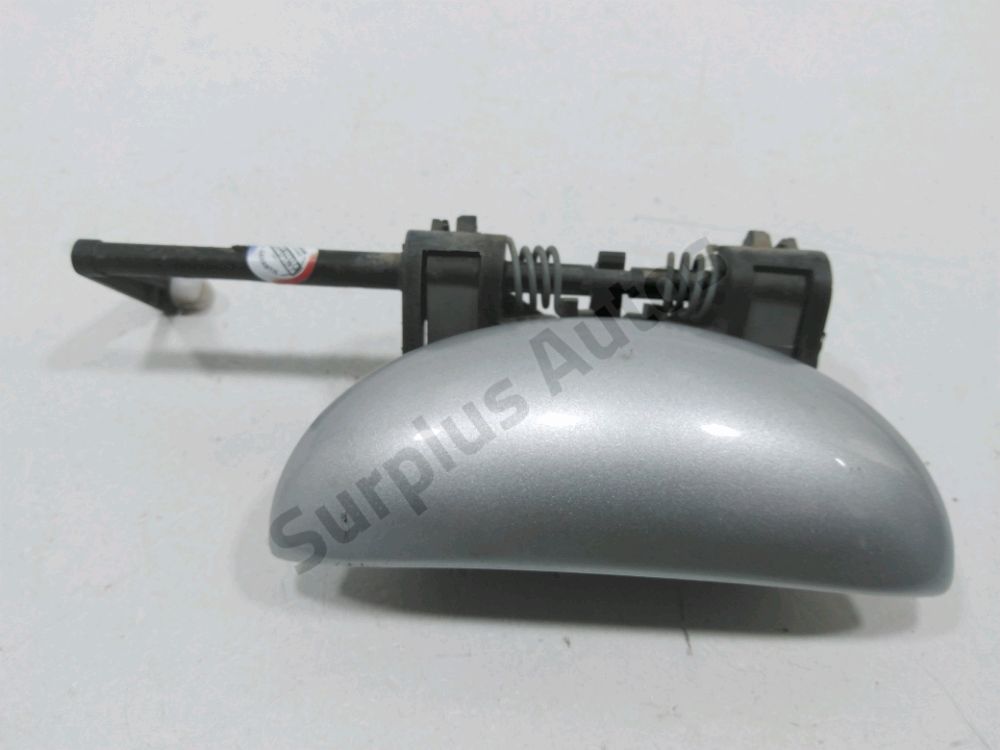 Poignée extérieure avant droite