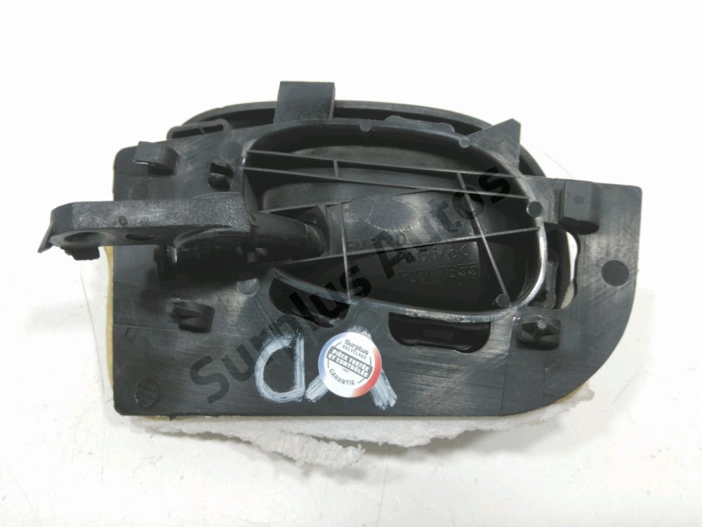 Poignée intérieure porte avant droite