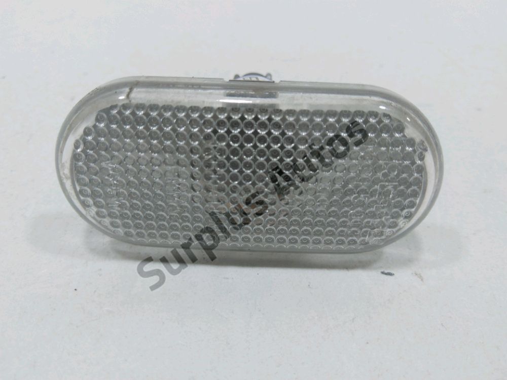 Répétiteur d'aile gauche