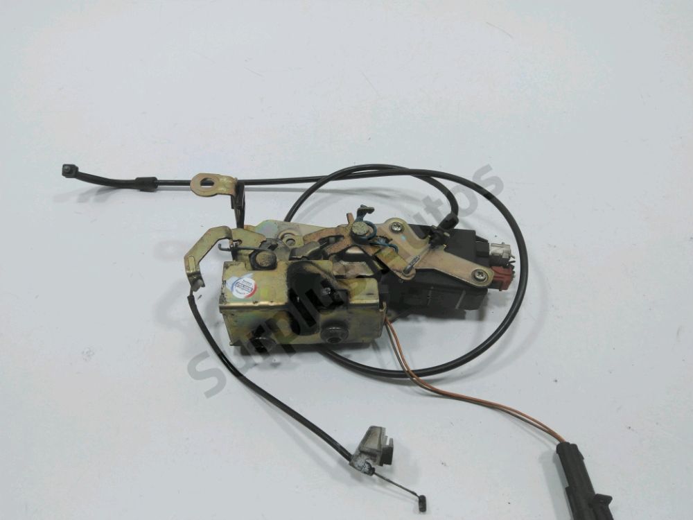 Serrure de porte avant gauche