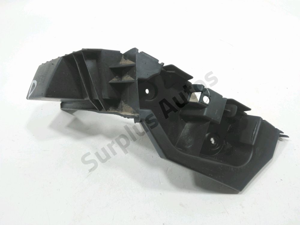 Support droit de pare-choc arrière