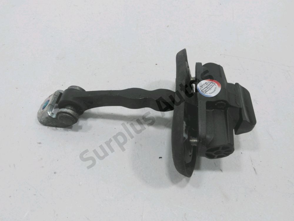 Tirant de porte avant droit