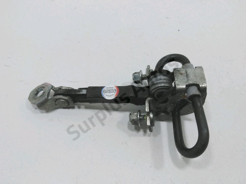 Tirant de porte avant droit