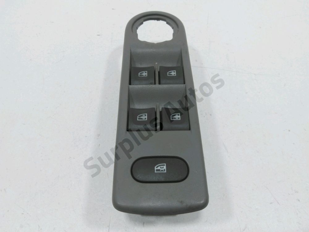 Commande lève-vitre avant gauche