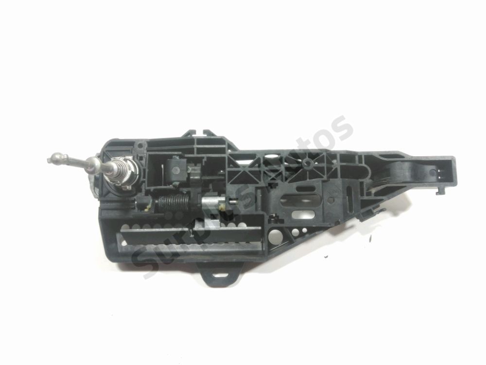 Poignée extérieure avant gauche