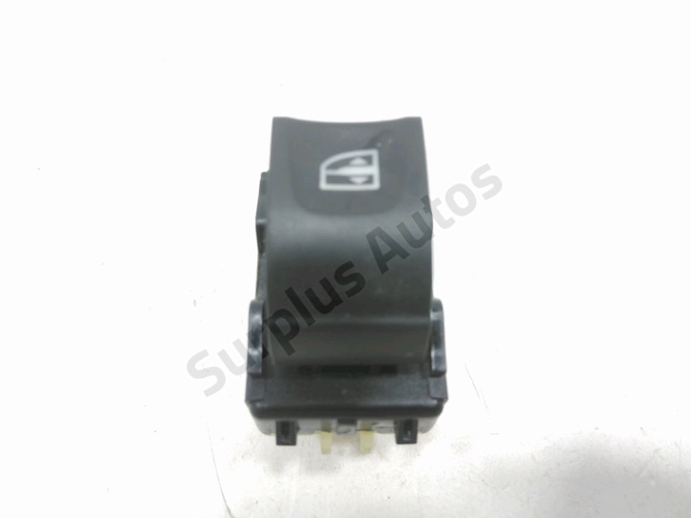 Commande lève-vitre avant droit