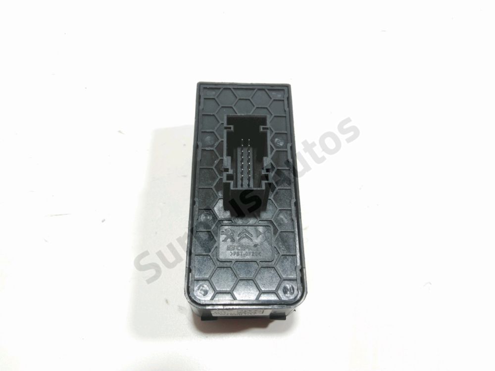 Commande lève-vitre avant gauche