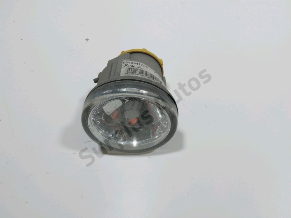 Antibrouillard avant gauche